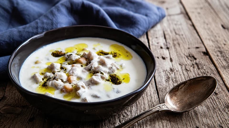 Şiş Börek Çorbası