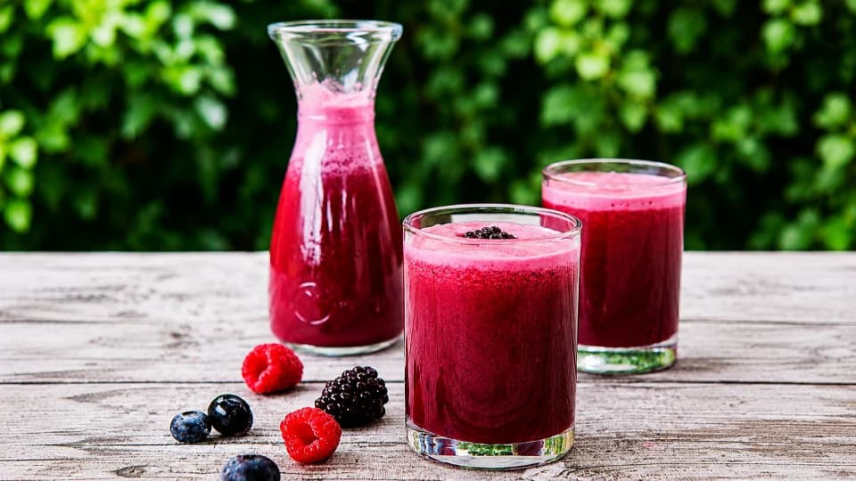 Mor Detoks İçeceği