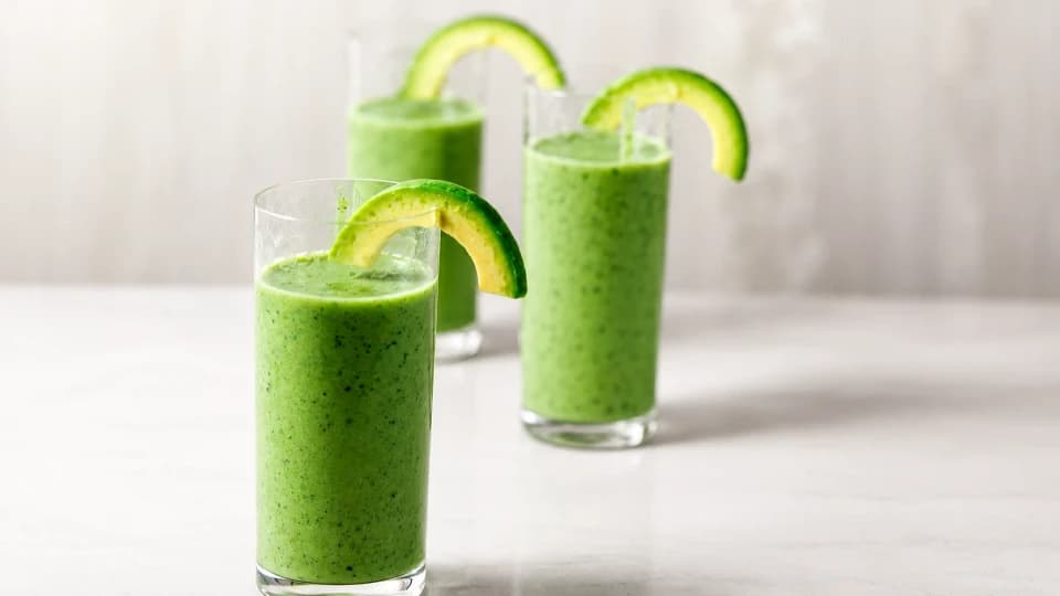Avokadolu Smoothie