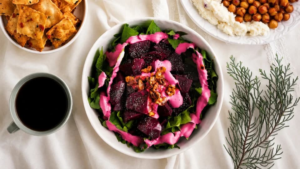 Pancarlı Ispanak Salatası