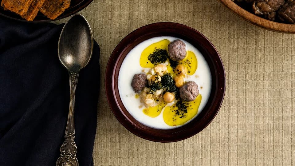 Lebeni Çorbası