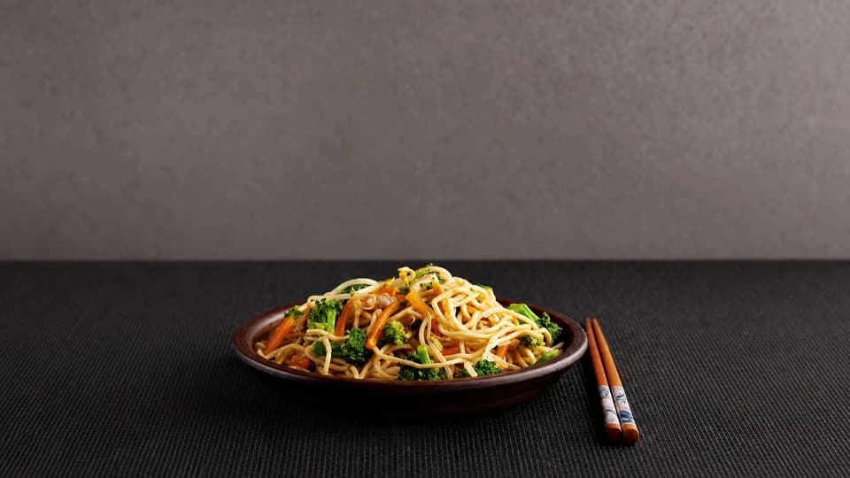 Tavuklu Sebzeli Noodle