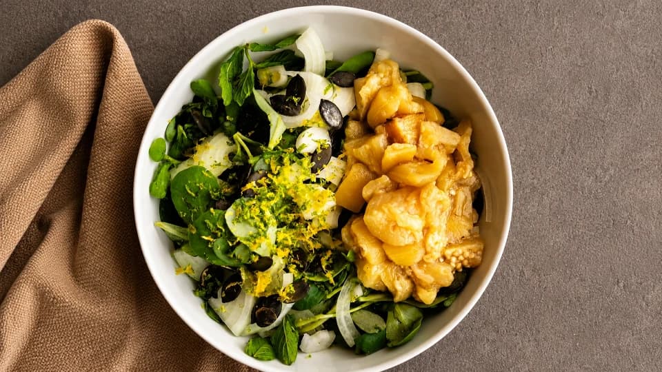 Kabak Çekirdekli Semizotu Salatası