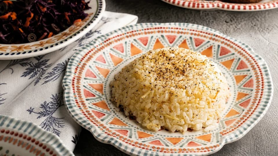 Et Suyuna Arpa Şehriyeli Pirinç Pilavı