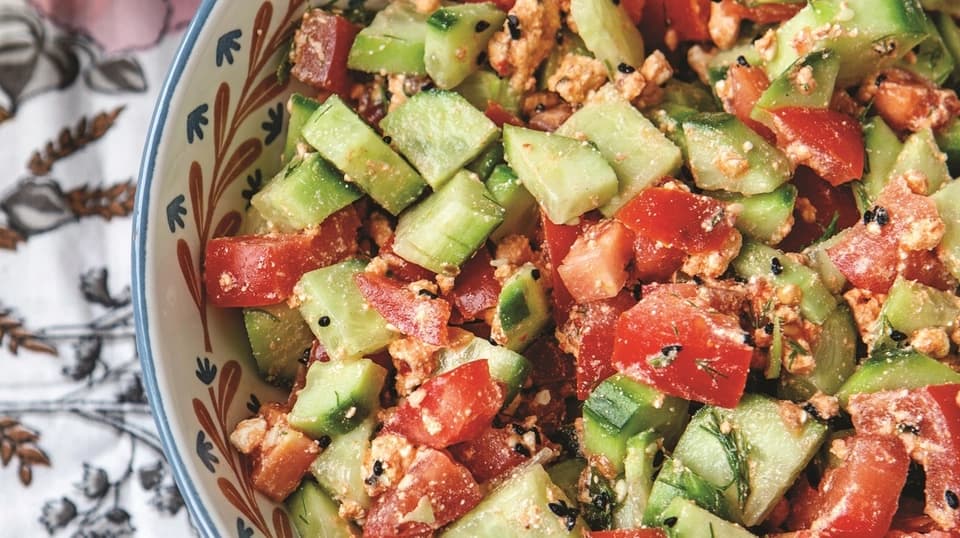 Peynirli Salata