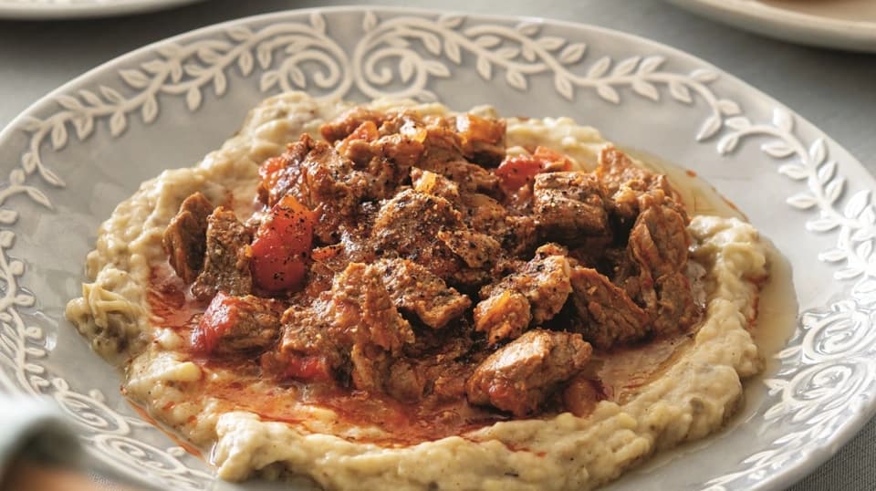 Kuzu Etinden Hünkar Beğendi
