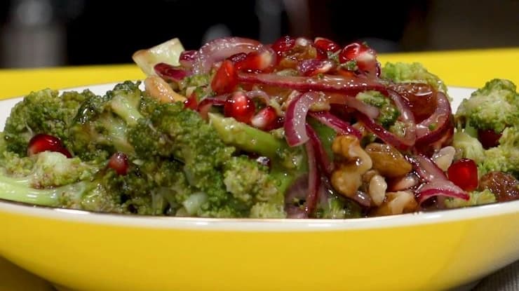 Brokoli Salatası
